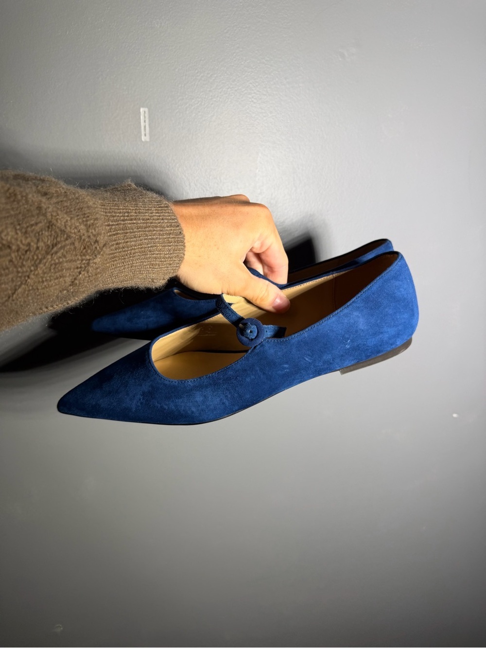 Ann Taylor Navy Suede Mary Jane Ballerina Flats Size 9 - Picture 3 of 6